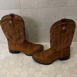 Tony Lama Sz. 6B Women's Tan Leather Western Cowboy Boots RR2102L